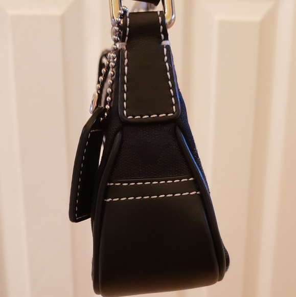 Coach Shoulder Bag - Picture 3 of 5